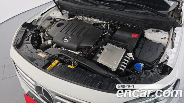 Mercedes-Benz GLB-Class (X247) GLB200 d 2024 — фото 6