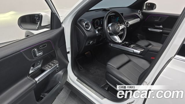 Mercedes-Benz GLB-Class (X247) GLB200 d 2024 — фото 10