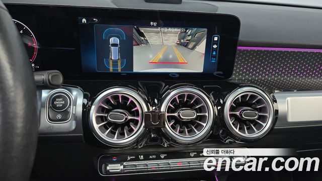 Mercedes-Benz GLB-Class (X247) GLB200 d 2024 — фото 16