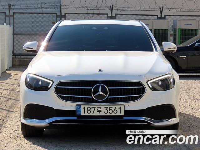 Mercedes-Benz E-Class (W213) E350 4MATIC Avantgarde 2021 — фото 1