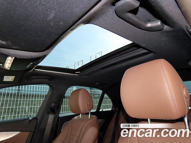 Mercedes-Benz E-Class (W213) E350 4MATIC Avantgarde 2021 — фото 20