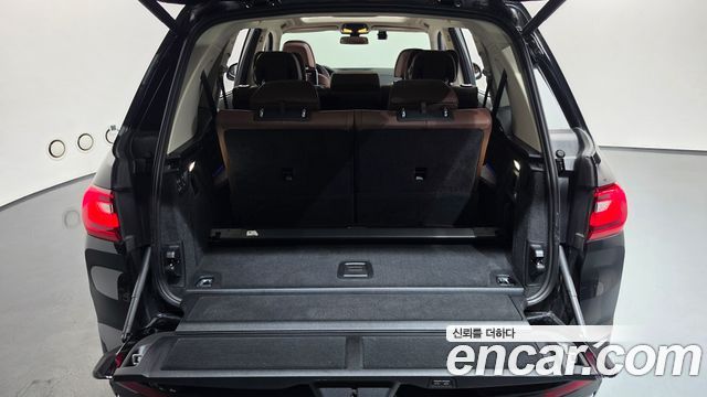 BMW X7 (G07) xDrive 40i Design Pure Excellence 7-Seater 2021 — фото 27