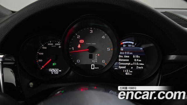 Porsche Macan 3.0 S Diesel 95B 2017 — фото 8