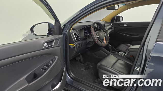 Hyundai Tucson Diesel 2.0 2WD Premium 2019 — фото 10
