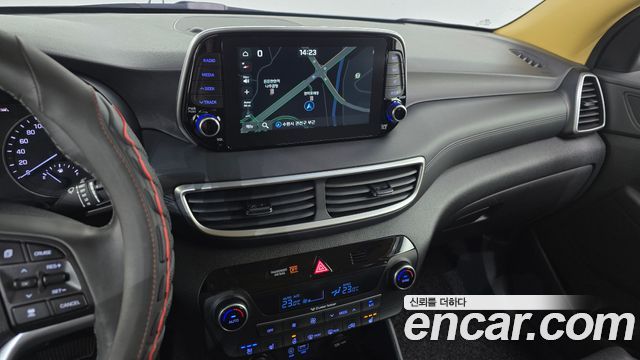 Hyundai Tucson Diesel 2.0 2WD Premium 2019 — фото 12