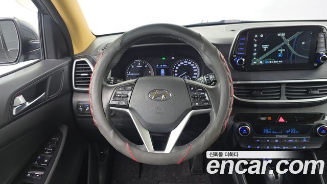 Hyundai Tucson Diesel 2.0 2WD Premium 2019 — фото 13