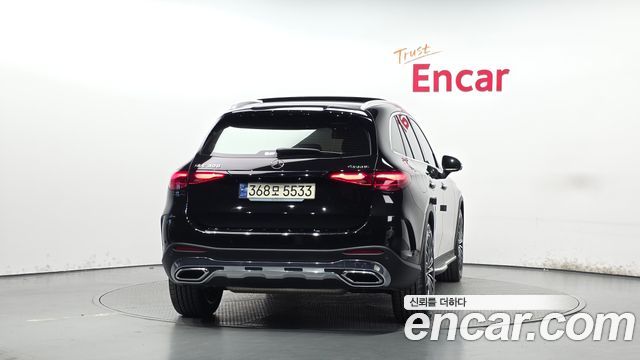 Mercedes-Benz GLC-Class (X254) GLC300 4MATIC AMG Line 2024 — фото 4
