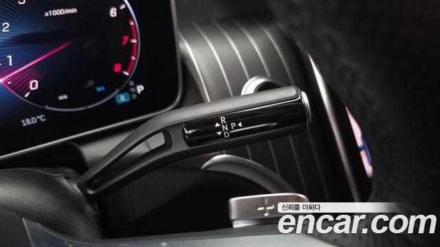 Mercedes-Benz GLC-Class (X254) GLC300 4MATIC AMG Line 2024 — фото 9