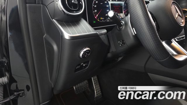 Mercedes-Benz GLC-Class (X254) GLC300 4MATIC AMG Line 2024 — фото 13