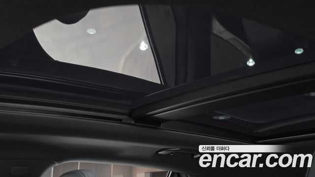 Mercedes-Benz GLC-Class (X254) GLC300 4MATIC AMG Line 2024 — фото 19