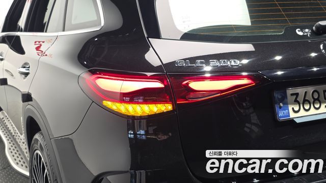 Mercedes-Benz GLC-Class (X254) GLC300 4MATIC AMG Line 2024 — фото 23
