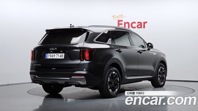 Kia Sorento (IV) Gasoline 2.5T 2WD Noblesse 2024 — фото 2