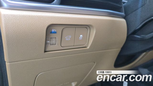 Kia Sorento (IV) Gasoline 2.5T 2WD Noblesse 2024 — фото 27