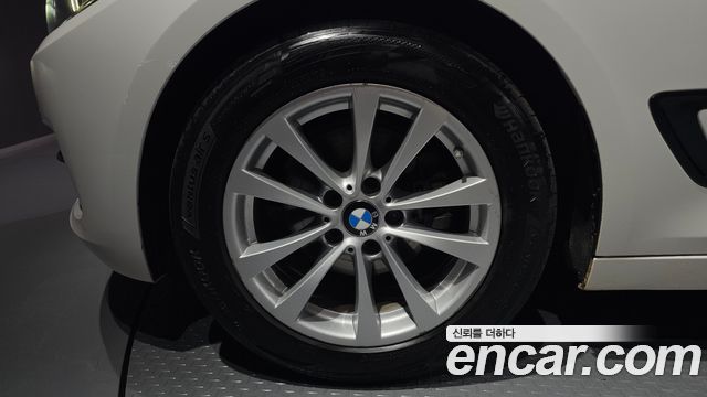 BMW 3 Series GT (F34) GT 320d xDrive 2017 — фото 5