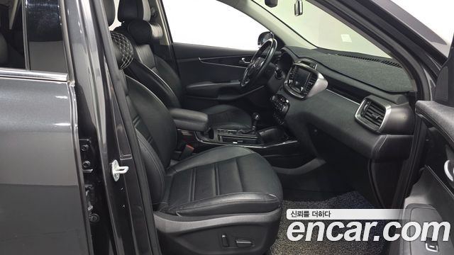 Kia Sorento Diesel 2.0 2WD Noblesse 2015 — фото 11