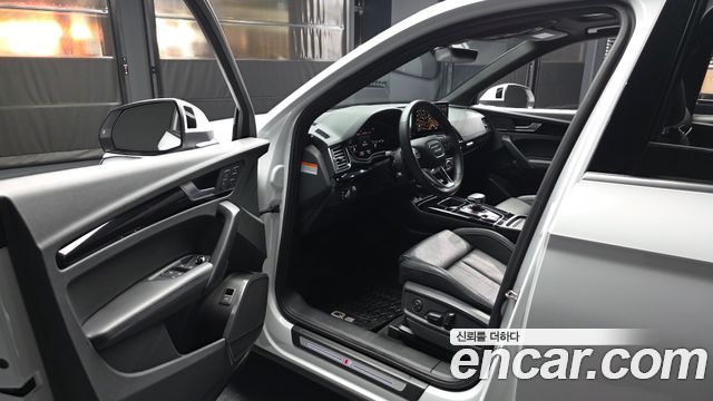 Audi Q5 (FY) 45 TFSI Quattro Premium 2021 — фото 10