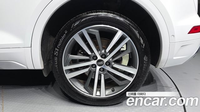 Audi Q5 (FY) 45 TFSI Quattro Premium 2021 — фото 21