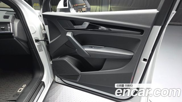 Audi Q5 (FY) 45 TFSI Quattro Premium 2021 — фото 24
