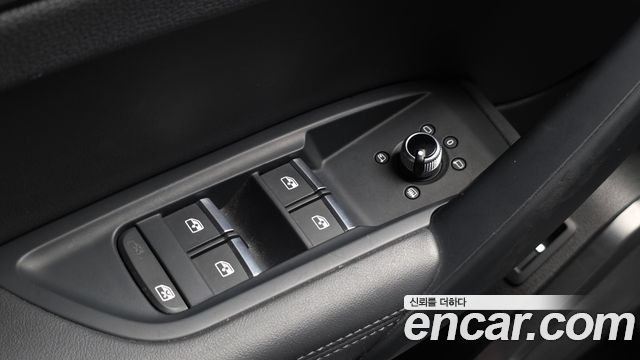 Audi Q5 (FY) 45 TFSI Quattro Premium 2021 — фото 28