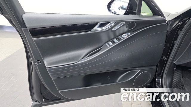 Genesis G80 (RG3) Gasoline 2.5 Turbo 2WD 2024 — фото 30