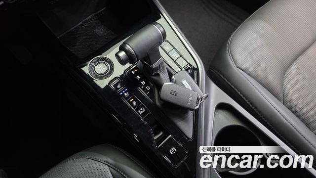 Kia Niro Prestige 2022 — фото 9