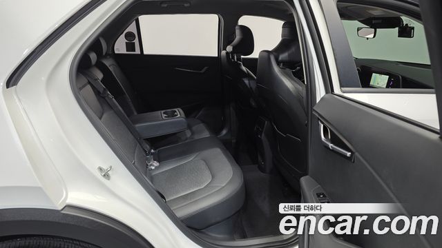 Kia Niro Prestige 2022 — фото 12