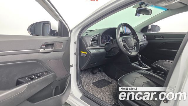 Hyundai Avante (AD) 1.6 GDI Style 2018 — фото 10