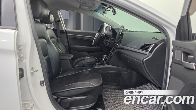 Hyundai Avante (AD) 1.6 GDI Style 2018 — фото 11