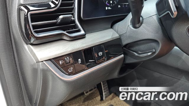 Kia Sportage (V) LPG 2.0 2WD Signature 2024 — фото 19