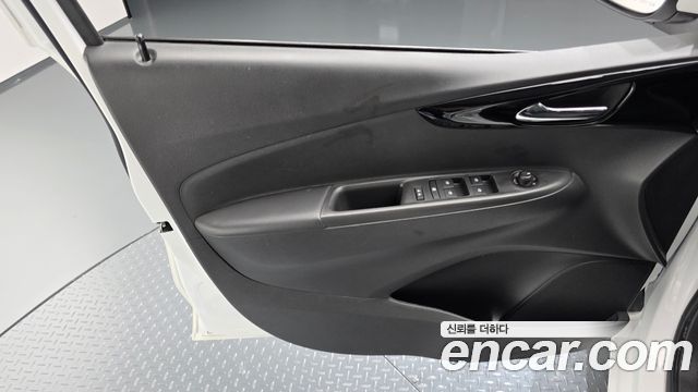 Chevrolet Spark Premier 2022 — фото 24