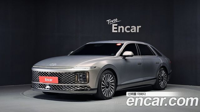 Hyundai Grandeur Hybrid (GN7) Calligraphy 2023 — фото 1