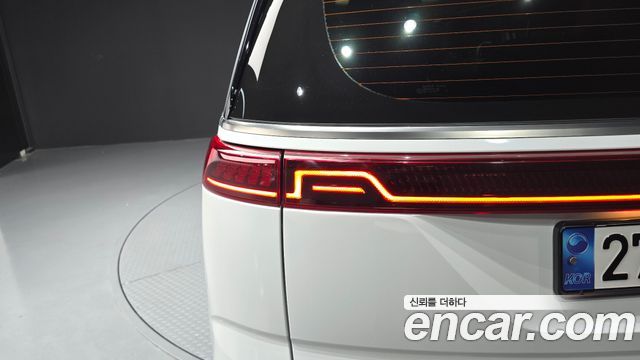 Kia Carnival (IV) Gasoline 7-Seater Signature 2023 — фото 23