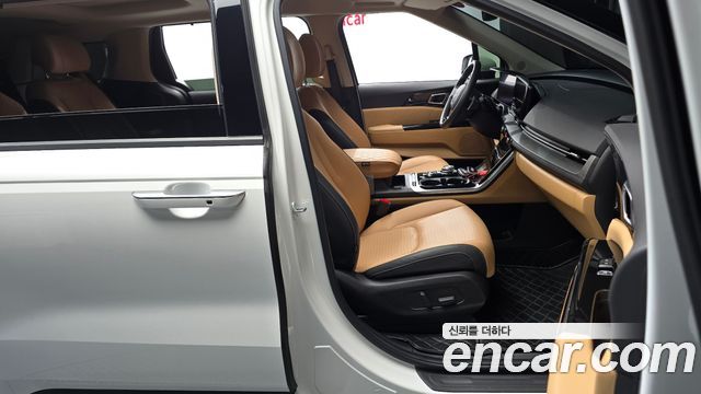 Kia Carnival (IV) Gasoline 7-Seater Signature 2023 — фото 26