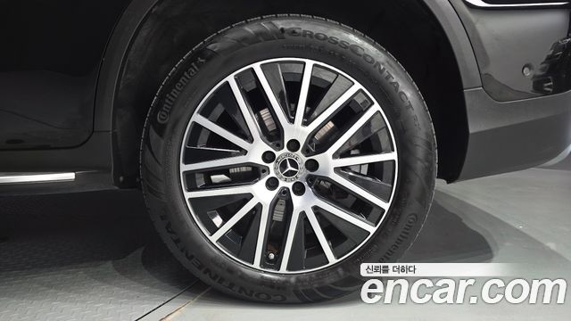Mercedes-Benz GLC-Class (X253) GLC300e 4MATIC 2021 — фото 21