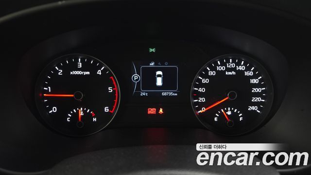 Kia Sportage (IV) Diesel 1.7 2WD Trendy 2017 — фото 8