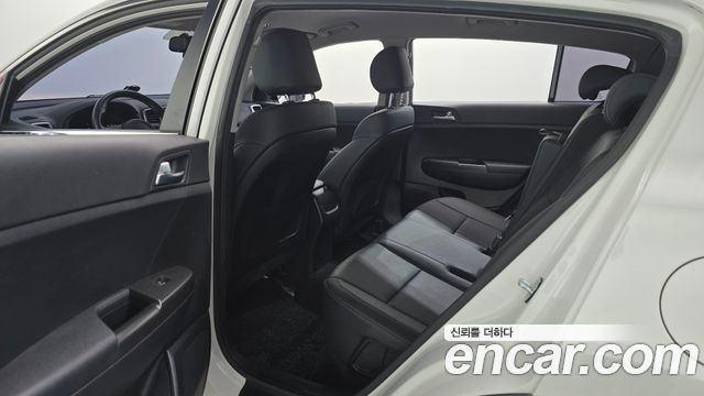 Kia Sportage (IV) Diesel 1.7 2WD Trendy 2017 — фото 12
