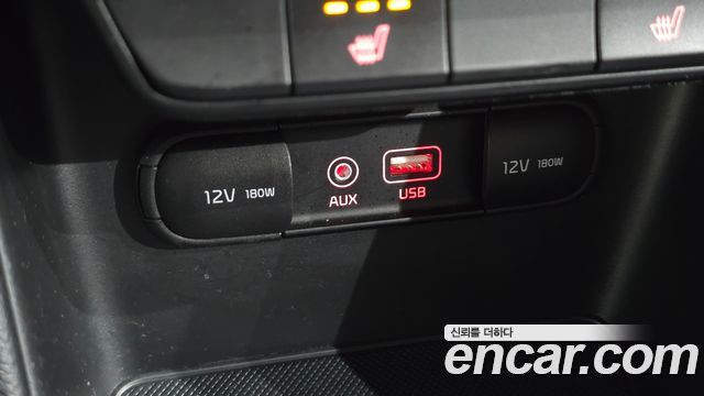 Kia Sportage (IV) Diesel 1.7 2WD Trendy 2017 — фото 14