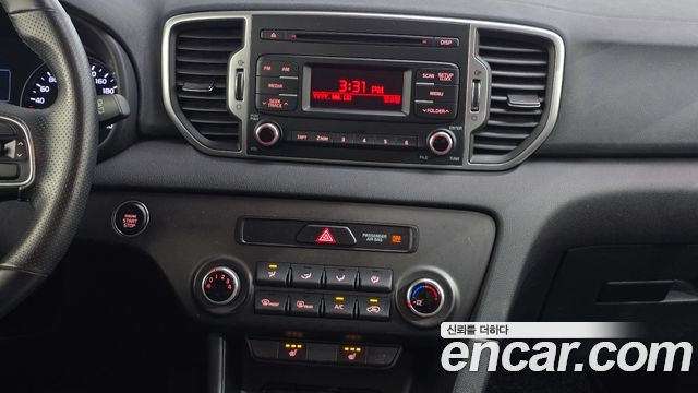 Kia Sportage (IV) Diesel 1.7 2WD Trendy 2017 — фото 15