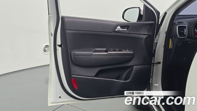 Kia Sportage (IV) Diesel 1.7 2WD Trendy 2017 — фото 24