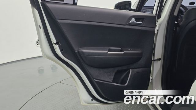 Kia Sportage (IV) Diesel 1.7 2WD Trendy 2017 — фото 25