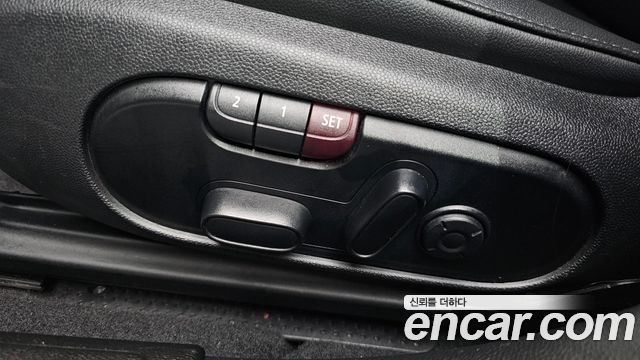 MINI Cooper Clubman High 2nd 2019 — фото 17