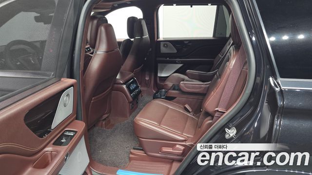 Lincoln Aviator (II) 3.0 Black Label AWD 2021 — фото 12
