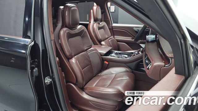 Lincoln Aviator (II) 3.0 Black Label AWD 2021 — фото 26