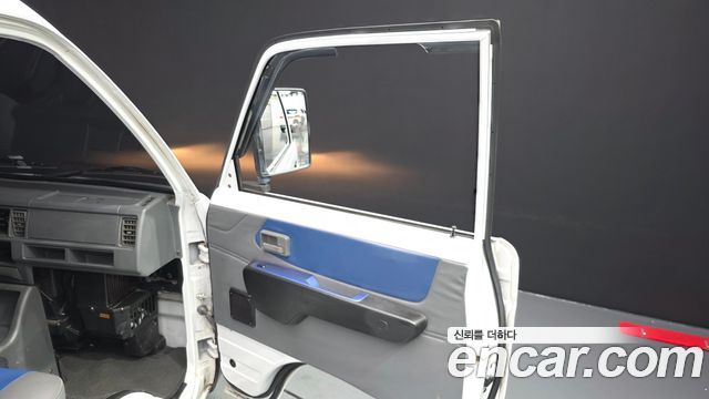 Chevrolet Damas 2-Seater Panel-Van DLX 2018 — фото 25