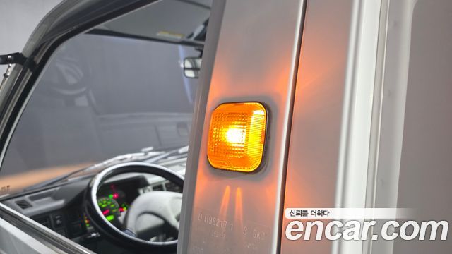 Chevrolet Damas 2-Seater Panel-Van DLX 2018 — фото 32