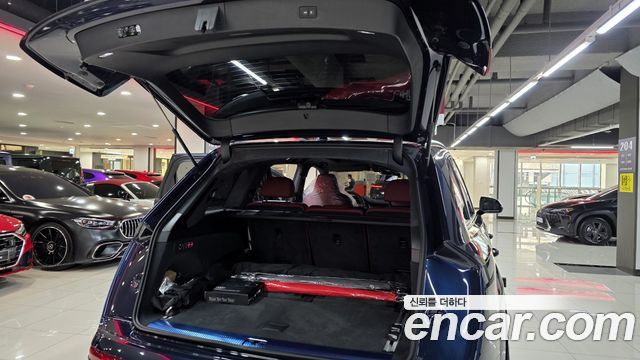 Audi SQ7 (4M) 4.0 TFSI Quattro 2026 — фото 10