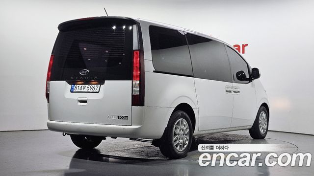 Hyundai Staria Cargo 3-Seater Modern 2023 — фото 2