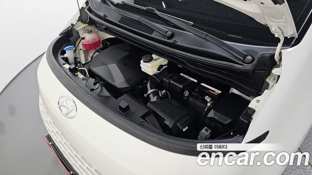 Hyundai Staria Cargo 3-Seater Modern 2023 — фото 6