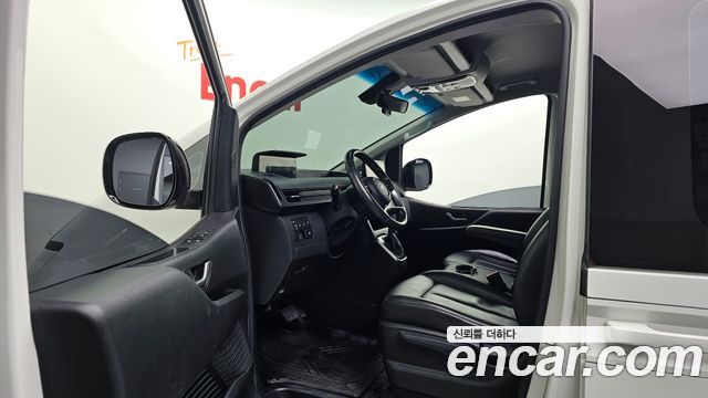 Hyundai Staria Cargo 3-Seater Modern 2023 — фото 10