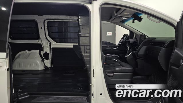 Hyundai Staria Cargo 3-Seater Modern 2023 — фото 26